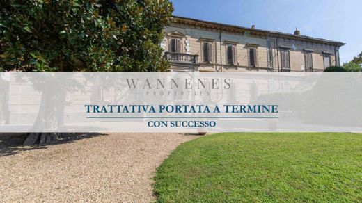 Apartment in Carignano, Turin