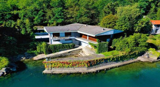 Villa in Baveno, Verbania