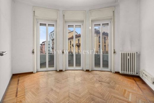 Apartment in Milan, Lombardy