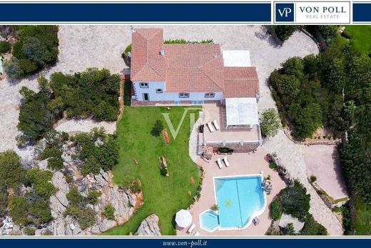 Villa Porto Cervo, Sassari ilçesinde