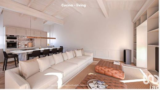 Apartment in Verona, Provincia di Verona
