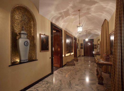 Apartment in Rome, Latium