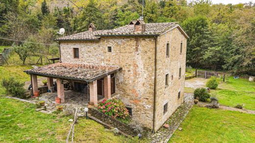 빌라 / Monterchi, Province of Arezzo