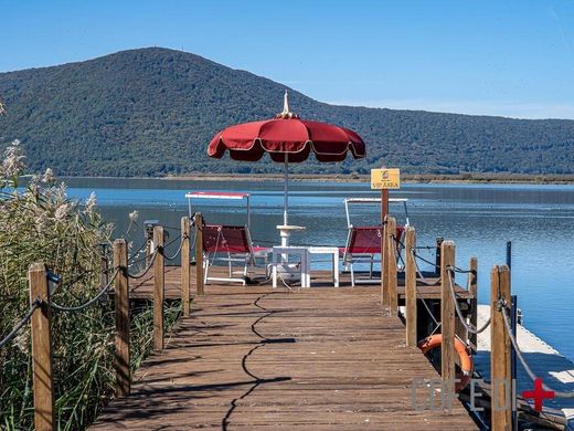 Propriété de campagne à Caprarola, Viterbe