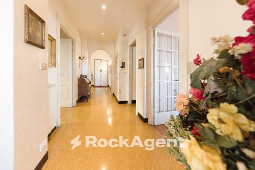 아파트 / Genoa, Provincia di Genova