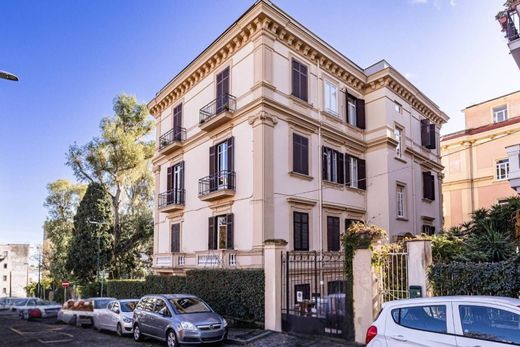 Apartment in Naples, Campania