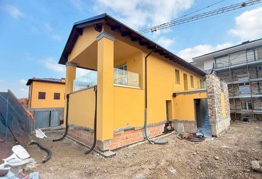 Appartamento a Casalecchio di Reno, Bologna