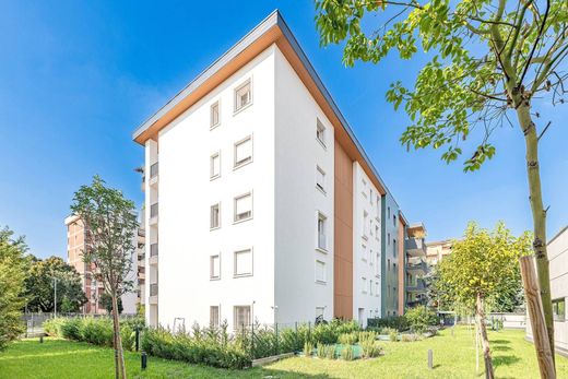 Piso / Apartamento en Monza, Provincia di Monza e della Brianza