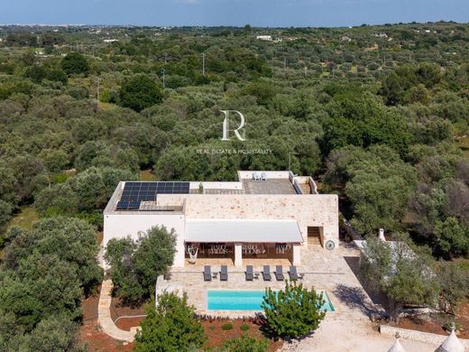 Villa in Ostuni, Provincia di Brindisi