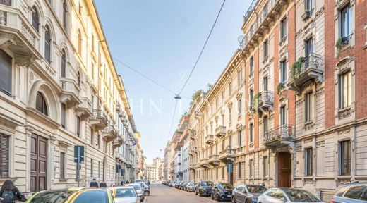 Apartment / Etagenwohnung in Mailand, Lombardei