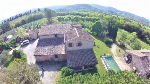 Country House in Colle di Val d'Elsa, Province of Siena