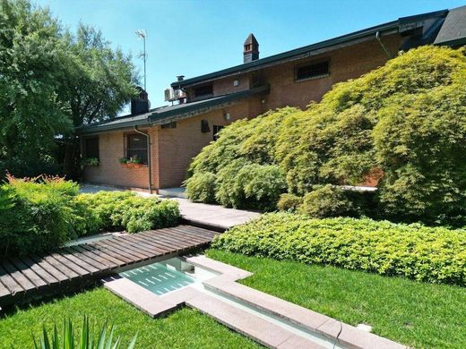 Villa in Vigevano, Provincia di Pavia
