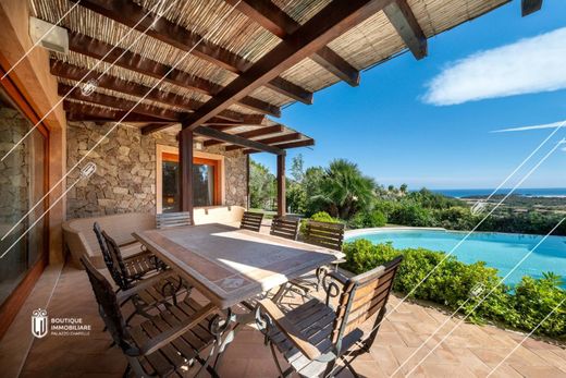 Villa in Domus de Maria, Provincia del Sud Sardegna