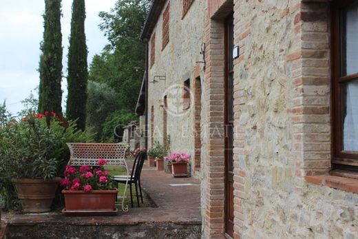 Castellina in Chianti, Provincia di Sienaのカントリーハウス