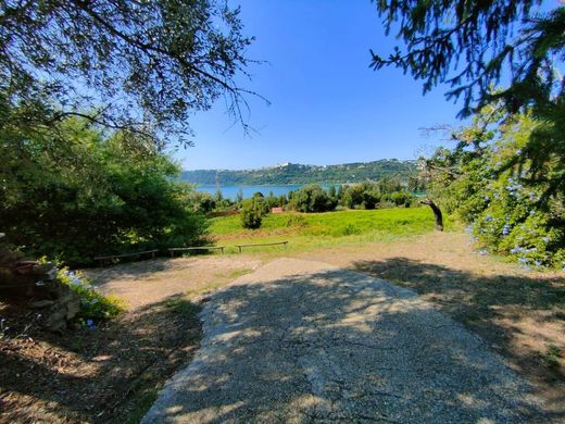 ﻓﻴﻼ ﻓﻲ Castel Gandolfo, روما