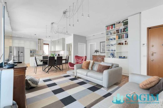 Apartment in Como, Provincia di Como