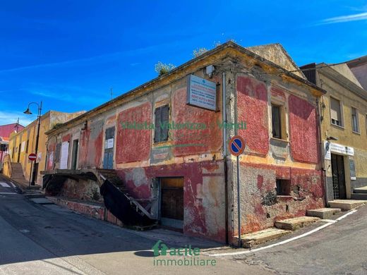 Köy evi Stintino, Sassari ilçesinde