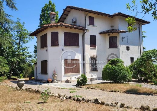 Villa in Ziano Piacentino, Provincia di Piacenza