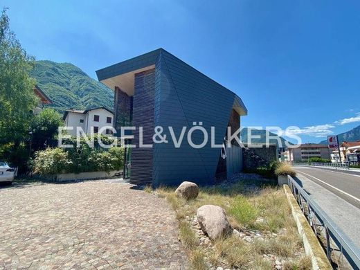 Вилла, Ala, Provincia autonoma di Trento