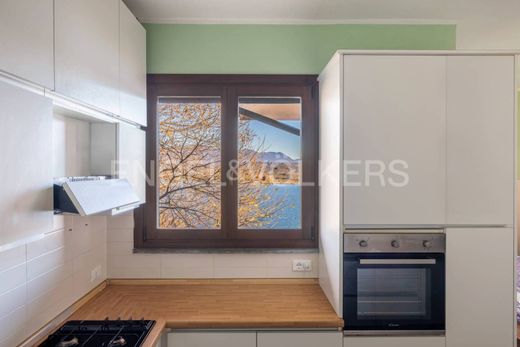 Villa in Ispra, Provincia di Varese