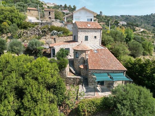 ‏בתי כפר ב  Castellabate, Provincia di Salerno