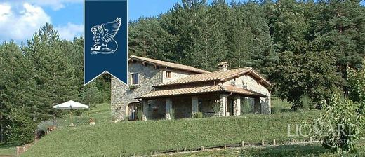 Country House in Chiusi della Verna, Province of Arezzo