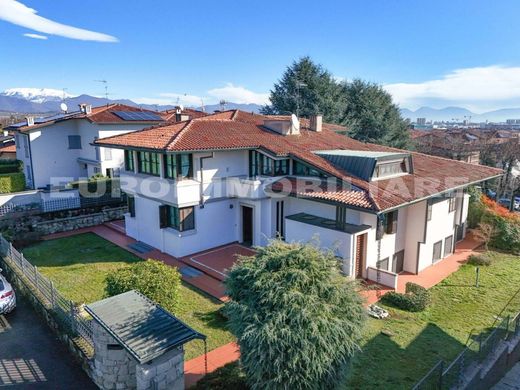 Villa in Rovato, Provincia di Brescia