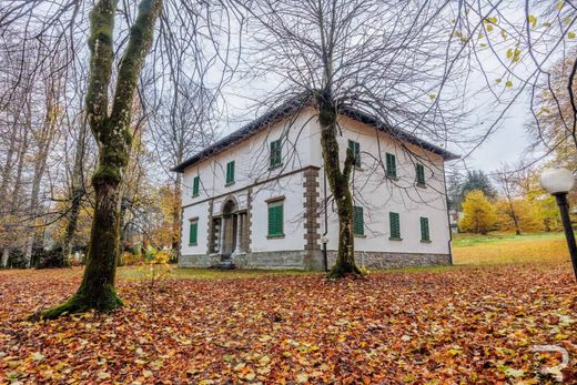 Villa in Vernio, Provincia di Prato