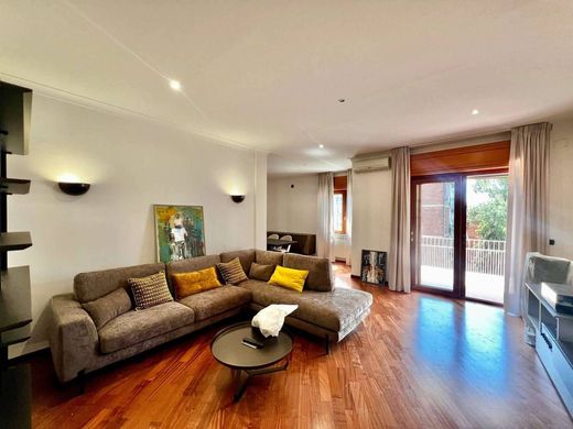 Apartment in Naples, Campania