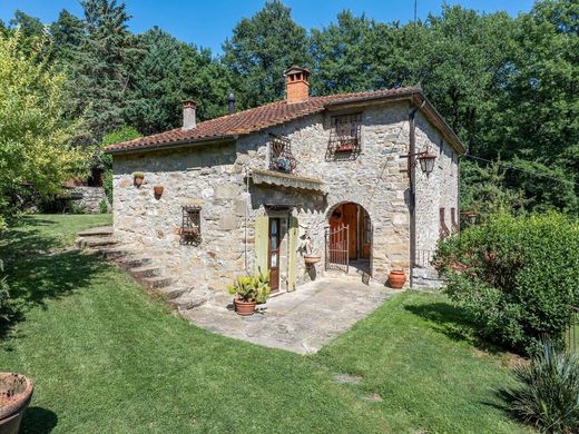 Country House in Subbiano, Province of Arezzo