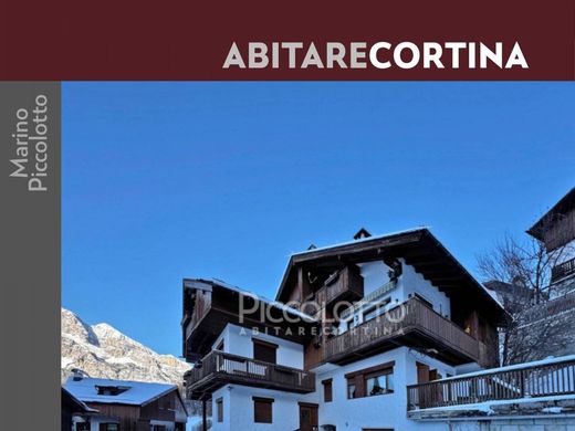 Appartement in Cortina d'Ampezzo, Provincia di Belluno