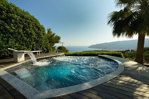 Вилла, Andora, Provincia di Savona