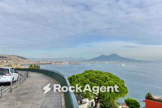 Apartament w Neapol, Napoli
