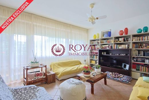 ﺷﻘﺔ ﻓﻲ ليفورنو, Provincia di Livorno