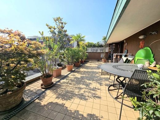 Appartement in Vimercate, Provincia di Monza e della Brianza