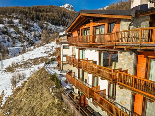 Apartment in Sestriere, Turin