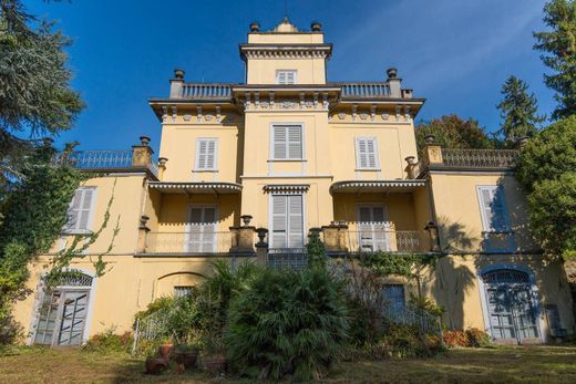 Villa a Merate, Lecco