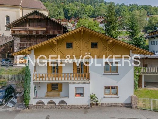 Casa di lusso a Funes - Villnoess, Bolzano