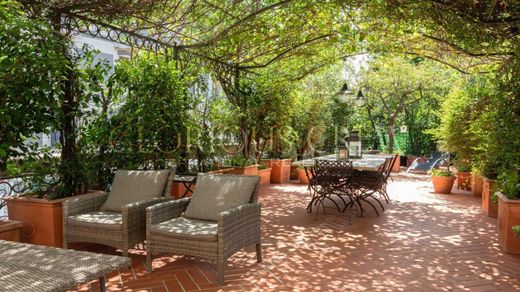 Piso / Apartamento en Monza, Provincia di Monza e della Brianza