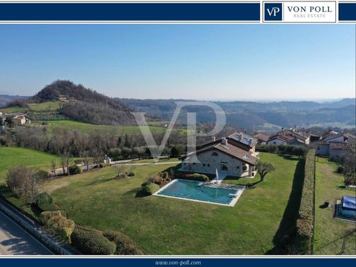 Villa in Castelgomberto, Provincia di Vicenza