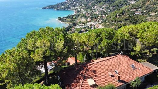 Villa in Ventimiglia, Provincia di Imperia