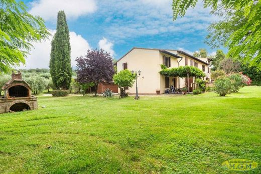 Country House in Calcinaia, Pisa