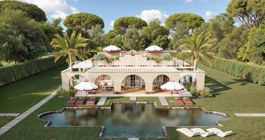 Villa Forte dei Marmi, Lucca ilçesinde