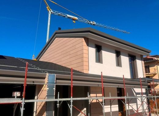 Villa en Abbiategrasso, Milán