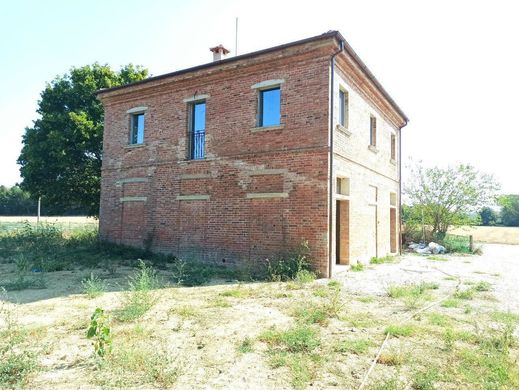 Country House in Castiglione del Lago, Provincia di Perugia