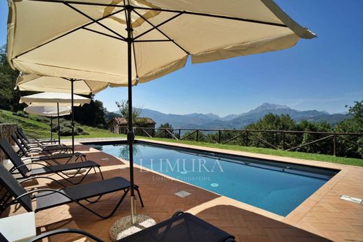 Villa in Barga, Provincia di Lucca