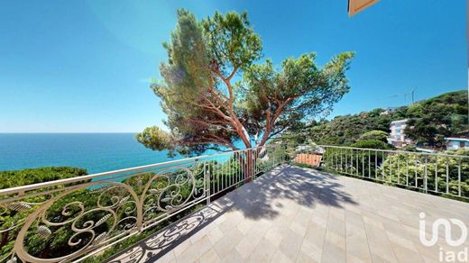 Daire Varazze, Savona ilçesinde