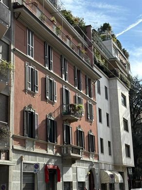 Appartamento a Milano, Lombardia