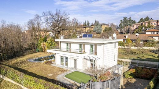Villa in Varese, Provincia di Varese