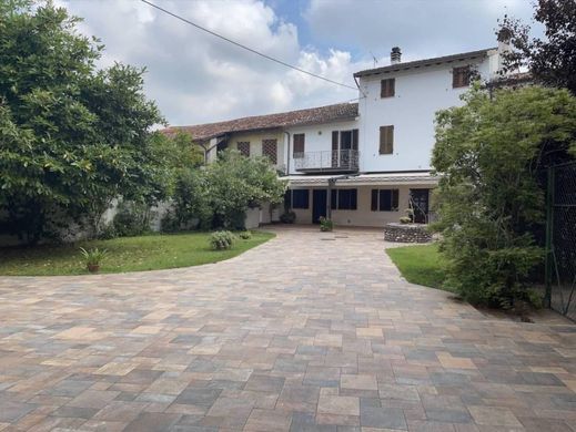 Gospodarstwo w Castiglione delle Stiviere, Provincia di Mantova